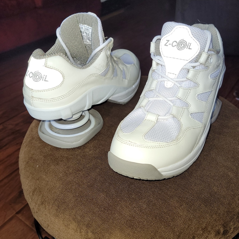 Z-CoiL White Athletic Shoes